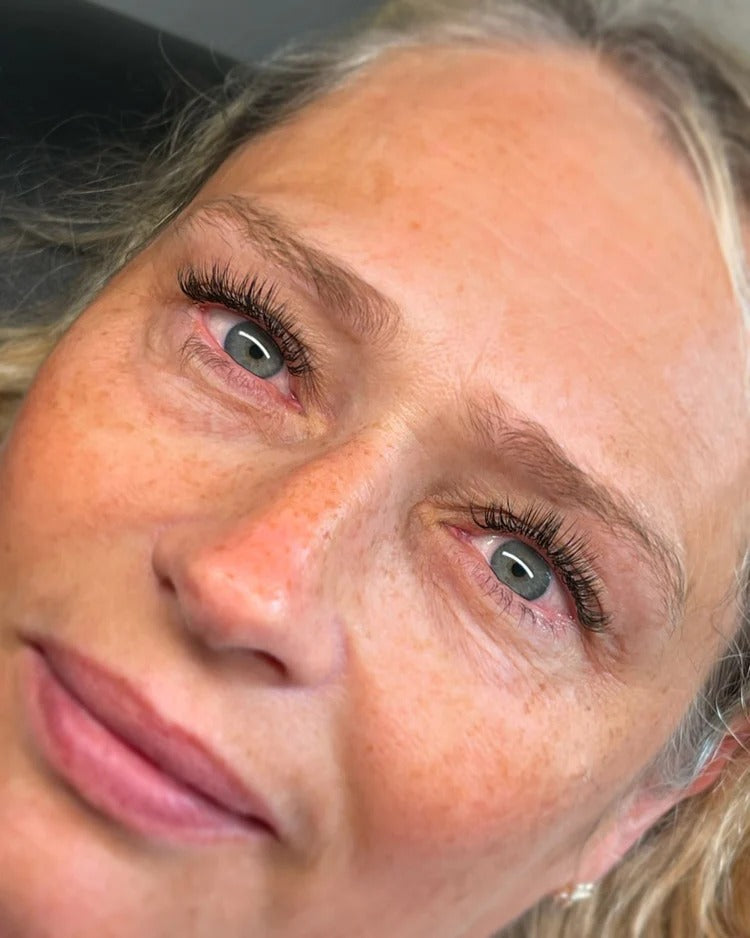 Elena, 21